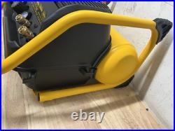 DEWALT 2.5 Gal. Portable Electric Heavy Duty 200 PSI Quiet Air Compressor