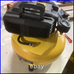 DeWalt Pancake Air Compressor 6 Gallon 165 PSI DWFP55126