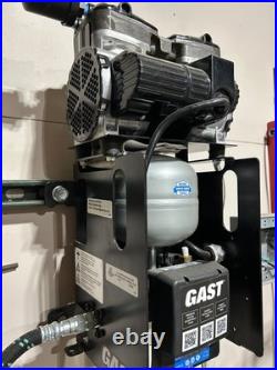 GAST Electric Air Compressor 0.5 hp, 1 Stage, Horizontal, 0.53 gal, 2.5 cfm, 55