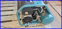 Makita MAC210Q Quiet Series, 1 HP, 2 Gallon, Oil-Free, Electric Air Compressor