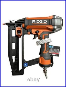 Ridgid R69603FK 6 Gallon Air Compressor & 3 Tool Pneumatic Combo Kit